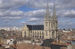 levné letenky Bordeaux