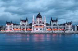 levné akční letenky Budapešť