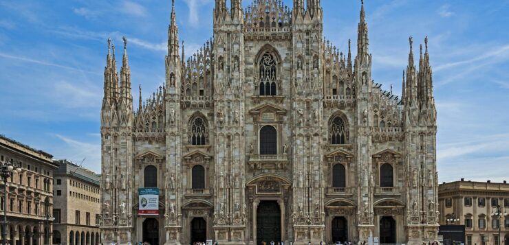 Levné letenky z Bratislavy do Milána – katedrála Duomo v Miláně