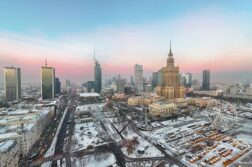 Panorama Varšavy s Palácem kultury a vědy - hlavní město Polska
